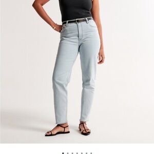 Abercrombie Curve Love High Rise Mom Jean